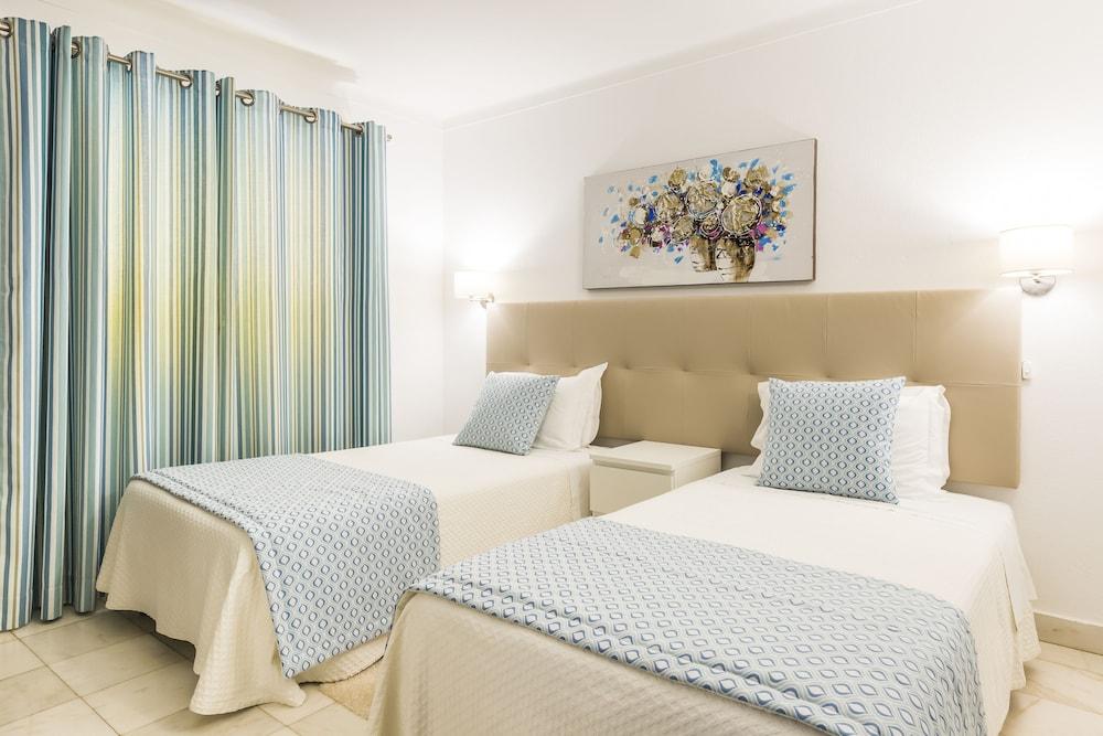Jardim Do Vau Aparthotel Portimao Luaran gambar
